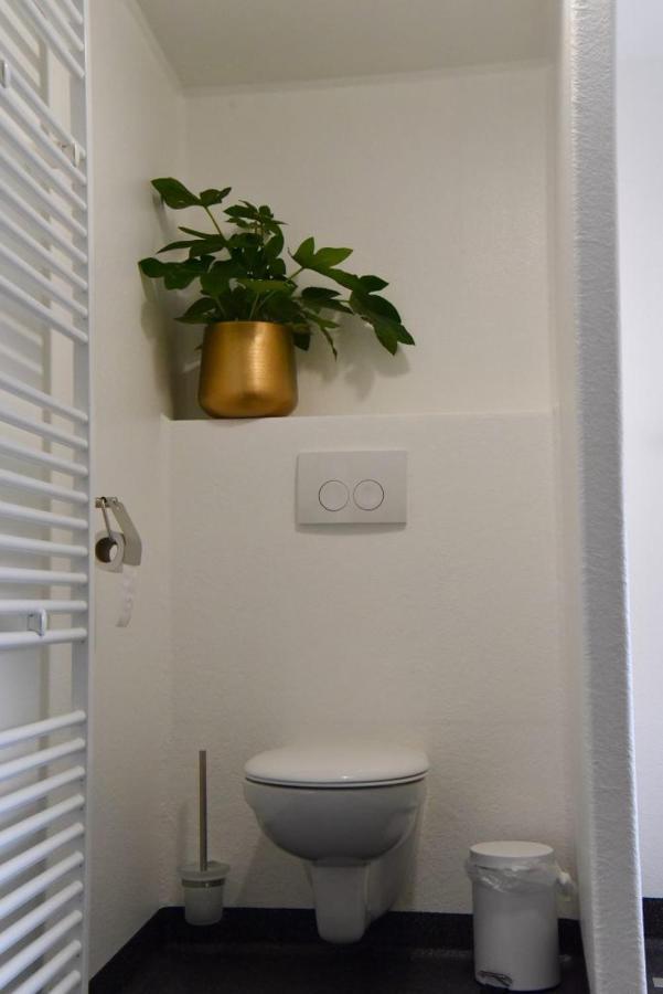 Bed and Breakfast De Slaapmuts Winsum  Экстерьер фото